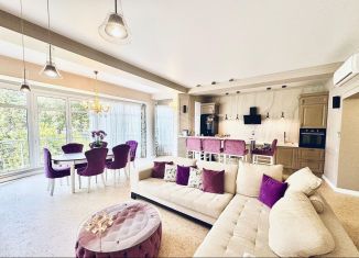 Продается двухкомнатная квартира, 79.5 м2, посёлок городского типа Гаспра, Алупкинское шоссе, 21А