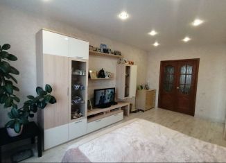 Продаю двухкомнатную квартиру, 53 м2, Ярославль, улица Строителей, 3к2