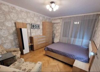 Сдаю в аренду однокомнатную квартиру, 38 м2, Москва, 4-я Сокольническая улица, 3