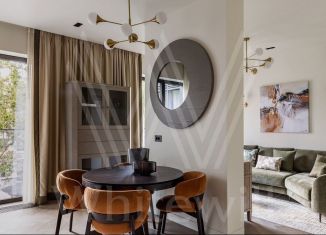 Сдам 2-комнатную квартиру, 70 м2, Москва, Костянский переулок, 13, ЦАО