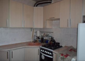 Продаю 2-ком. квартиру, 45.2 м2, Новомосковск, улица Космонавтов, 29