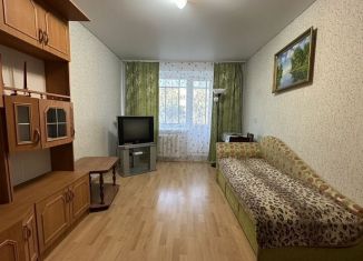 Продажа двухкомнатной квартиры, 43 м2, Туймазы, проспект Ленина, 6