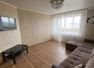 Продается четырехкомнатная квартира, 75 м2, Республика Башкортостан, Коммунистическая улица, 32