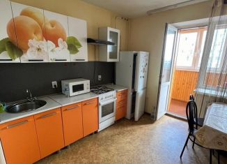 Продам 1-комнатную квартиру, 41.7 м2, Брянск, улица Горбатова, 41