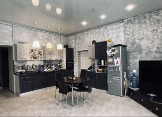 Продам дом, 212 м2, Пермский край, Бердичевская улица, 187