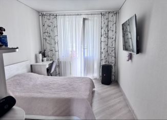 Продается 3-ком. квартира, 72.7 м2, Омская область, улица Богдана Хмельницкого, 42