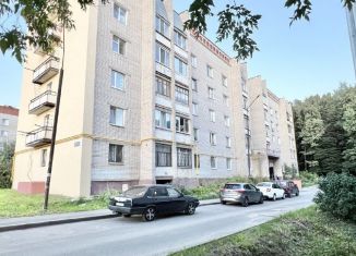 Продажа 1-комнатной квартиры, 35 м2, Татарстан, улица Родины, 31