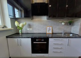 Продаю 3-комнатную квартиру, 63.3 м2, Самарская область, бульвар Королёва, 15