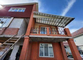 Квартира на продажу студия, 32 м2, Владивосток, улица Семирадского, 10