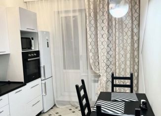 1-ком. квартира в аренду, 39.8 м2, Тюмень, Широтная улица, 172А