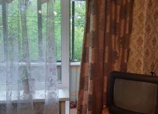 Продаю 2-комнатную квартиру, 42.4 м2, Курск, Школьная улица, 5к2