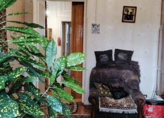 Продается 2-комнатная квартира, 59 м2, Новоуральск, улица Фурманова, 13