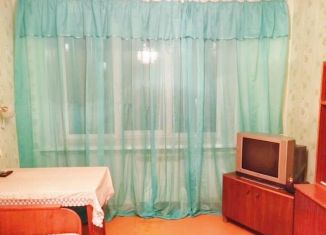 Двухкомнатная квартира на продажу, 44.3 м2, Коряжма, проспект имени М.В. Ломоносова, 3