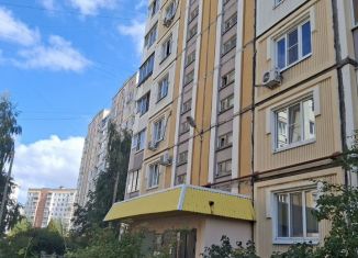 Продаю 2-комнатную квартиру, 57.6 м2, Липецк, улица Бунина, 24