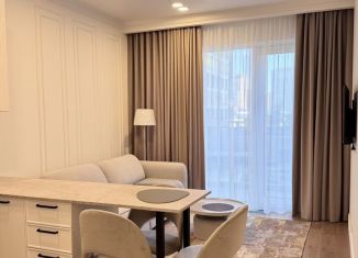 Сдается в аренду 2-комнатная квартира, 48 м2, Москва, улица Мустая Карима, 12, метро ЗИЛ