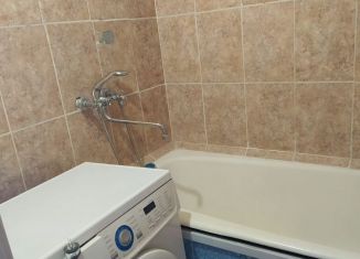 2-ком. квартира в аренду, 54 м2, Бийск, Ударная улица, 92/1