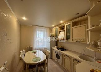 Продам 3-ком. квартиру, 60 м2, Волгодонск, проспект Мира, 85