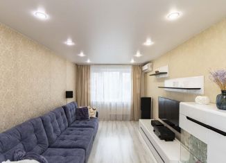 Продажа трехкомнатной квартиры, 66 м2, Тюмень, улица 50 лет Октября, 21