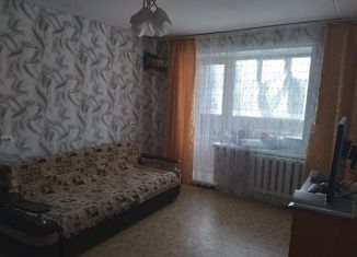 Продается 1-ком. квартира, 38 м2, поселок городского типа Вурнары, улица Ашмарова, 8