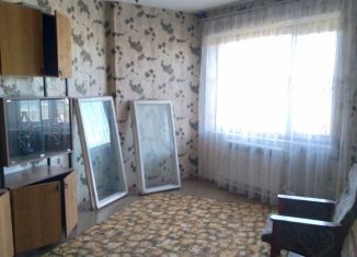 Продается 3-комнатная квартира, 62.7 м2, село Карамышево, Советская улица, 11