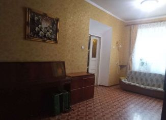 Продам дом, 75 м2, поселок городского типа Нижнегорский, Партизанская улица