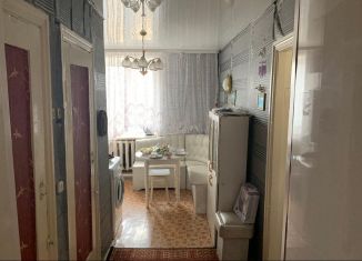 Продажа трехкомнатной квартиры, 64 м2, село Плешково, Школьная улица, 36