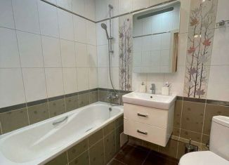 Продам 1-комнатную квартиру, 41.6 м2, Краснодар, улица имени 40-летия Победы, 131, ЖК Возрождение