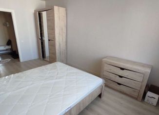 Сдам 2-ком. квартиру, 60 м2, Белгород, улица Попова, 35