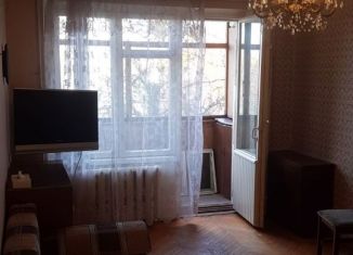 Аренда 3-комнатной квартиры, 60 м2, Москва, Ереванская улица, 3, район Царицыно