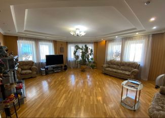 Продажа трехкомнатной квартиры, 186 м2, Курган, Советская улица, 72