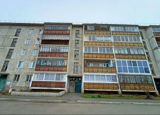 Продаю 2-комнатную квартиру, 41 м2, Братск, Спортивная улица, 6Б