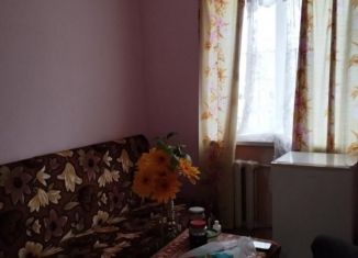 2-комнатная квартира на продажу, 52 м2, посёлок городского типа Новоозёрное, улица Героев-Десантников, 23