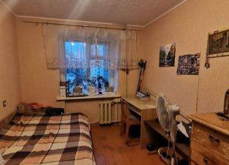 Продается 4-ком. квартира, 74.4 м2, Заречный, Ленинградская улица, 6