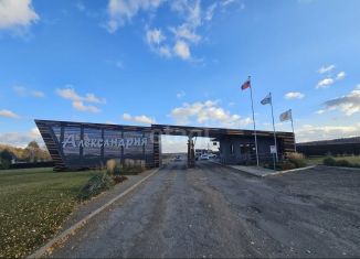 Продаю участок, 13.5 сот., коттеджный поселок Александрия, Пятнадцатая улица, 38