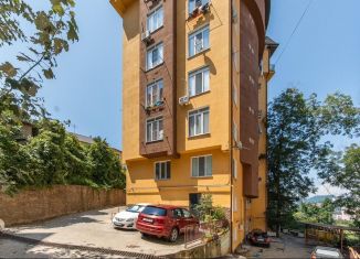 Продаю 4-комнатную квартиру, 86 м2, Краснодарский край, Виноградная улица, 22/1А