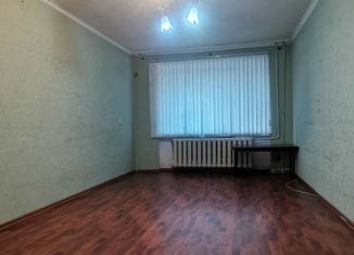 Продается 3-ком. квартира, 57.6 м2, Гуково, улица Гагарина, 28