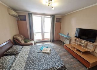 Сдается 2-ком. квартира, 65 м2, Севастополь, Тульская улица, 3