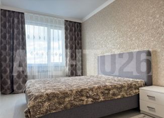 Продается 2-комнатная квартира, 60 м2, Ставропольский край, улица Доваторцев, 82/2