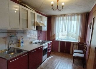 Продаю 2-ком. квартиру, 44 м2, Дзержинск, Октябрьская улица, 56А