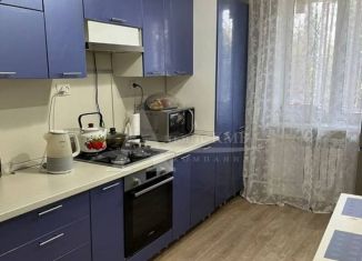 Продажа 3-ком. квартиры, 60 м2, Ставропольский край, улица 9 Мая, 1