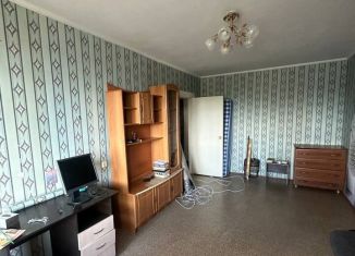 Сдам в аренду 1-ком. квартиру, 35 м2, Строитель, улица Жукова, 9