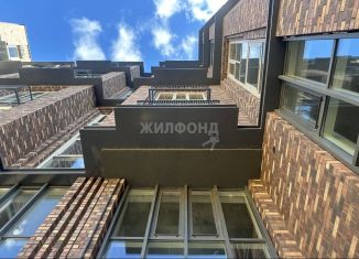 Продается 2-ком. квартира, 80.3 м2, Санкт-Петербург, улица Помяловского, 3