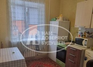 Продается 3-комнатная квартира, 53.4 м2, Чернушка, Новосельская улица, 3