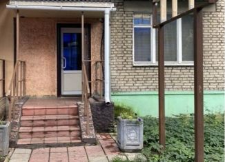 Продаю помещение свободного назначения, 45 м2, Вышний Волочёк, Большая Садовая улица, 41-45