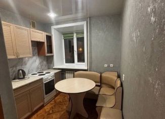 Продам 2-ком. квартиру, 79 м2, Дагестан, улица Металлургов, 44