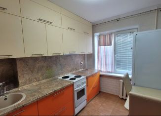 Продается 2-комнатная квартира, 44 м2, Тюмень, улица Самарцева, 34