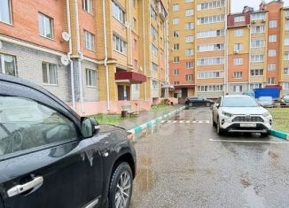 Продажа 3-ком. квартиры, 113.8 м2, посёлок городского типа Медведево, улица Мира, 22