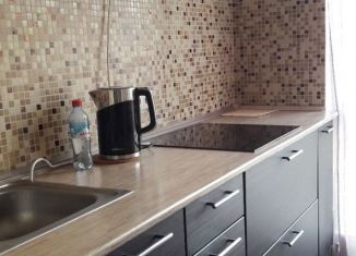 Сдам в аренду 1-комнатную квартиру, 36 м2, Сочи, улица Бытха, 41/24, микрорайон Бытха