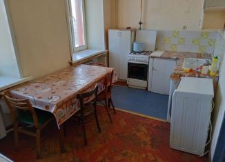 Трехкомнатная квартира в аренду, 95 м2, Коломна, улица Партизан, 54