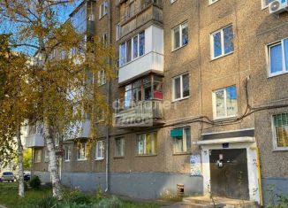 Продам 1-комнатную квартиру, 33 м2, Уфа, улица Орджоникидзе, 19